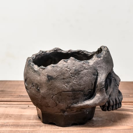 Matasuke Tatsumi（TEATOYA'S GALLERY）【Skull pot BLACK 大】RFMT24024(T)
