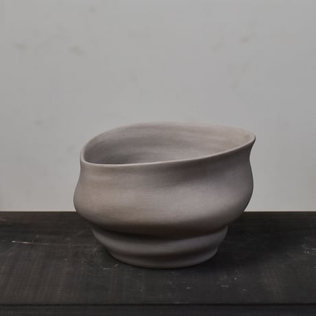 荻（Ceramic artist）【smooth pot】 type B
