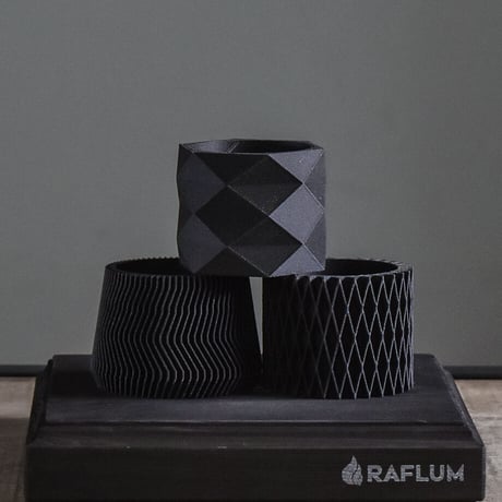 MINIMUM DESIGN / ミニマムデザイン【Set of 3 black planters – Diamant Savane Croix black S】RFMDsaveb001