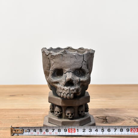 Matasuke Tatsumi（TEATOYA'S GALLERY）【Skull pot BLACK 高台付き】RFMT24015