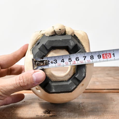Matasuke Tatsumi（TEATOYA'S GALLERY）【Deformed Skull pot White】A