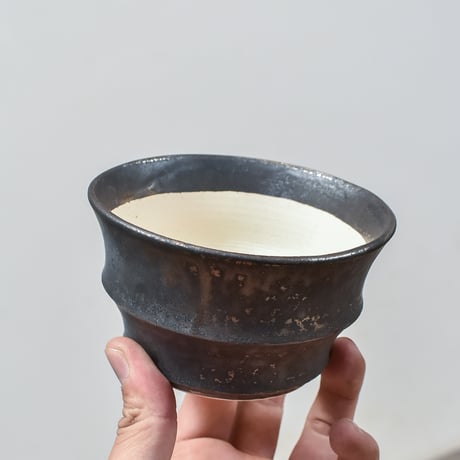 Calvero（Ceramic artist）【Habit】RFCL23044(T)