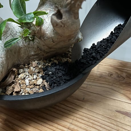 RAFLUM COSMETIC GRAVEL / コスメティック グラベル (化粧石 / 化粧砂利) "リニューアル版" / 三州瓦を使用した 化粧石 化粧砂利 RFDJ22001