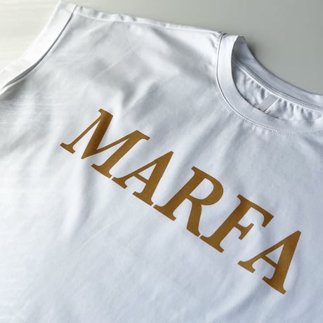 ロゴTシャツ
