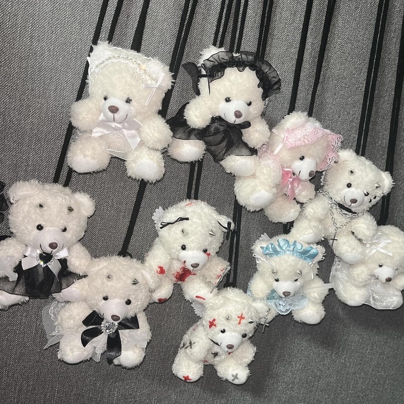 ハンドメイド 作家 Lafeecuiller様　ラブくま ネックレス Love＊handmade様️（ハンドメイド 作家 Lafeecuiller様 ラブ