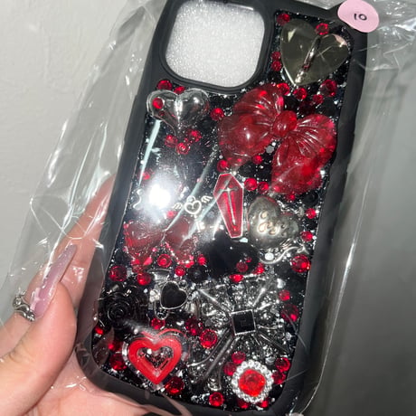 【iPhone15.16.17】GOTHPUNK赤黒スマホケース