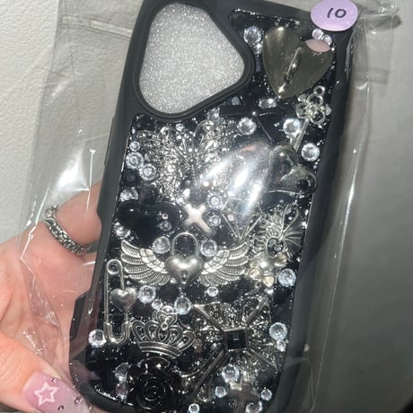 【iPhone15.16.17】GOTHPUNK黒シルバースマホケース