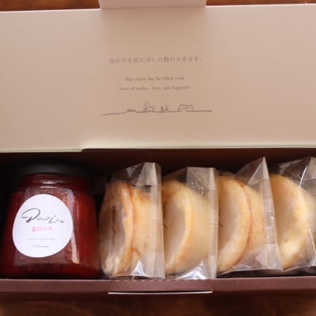 Devinのチーズケーキ４&コンフィチュールセット
