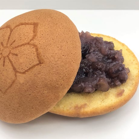 窯出しどら焼き【６個入り】オーブン窯焼きどら焼き生地に北海道十勝産小豆の粒あんをサンド！