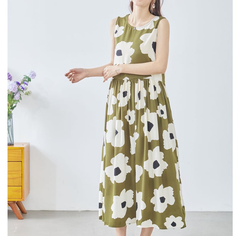 JOSEPH RIBKOFF 花柄ノースリーブワンピース JOSEPH RIBKOFF 花柄