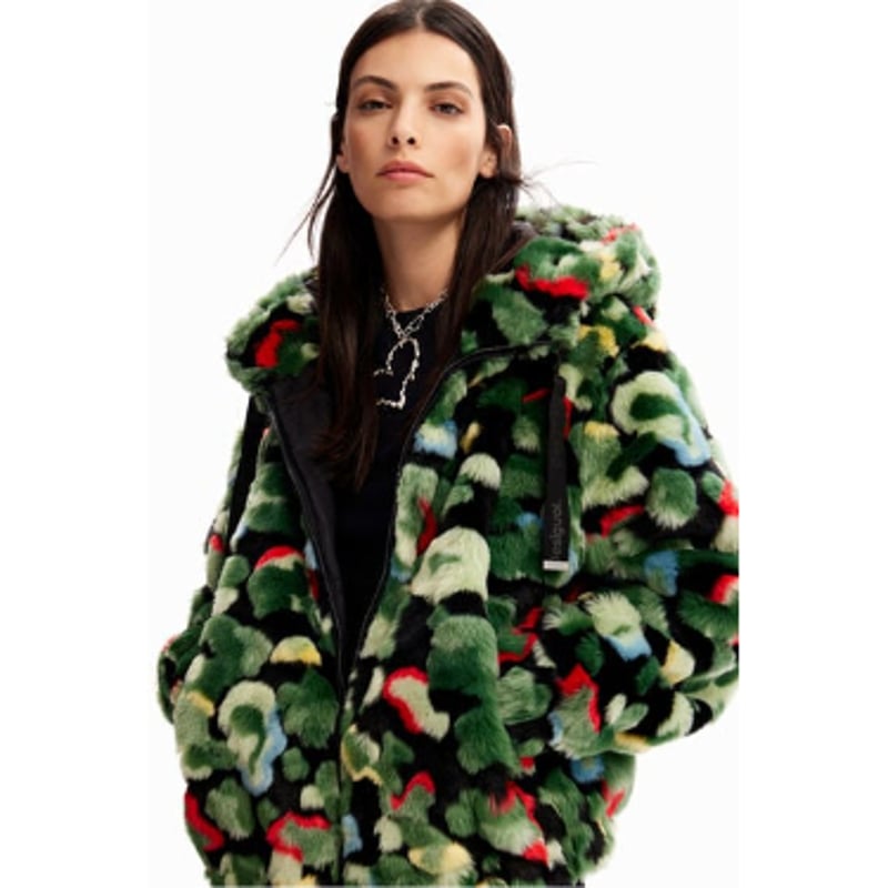 極美品 Desigual アニマル エコファー ハート スパンコール ジャケット デシグアル Desigual エコファー カモジャケット 23WWEW51 | prologu