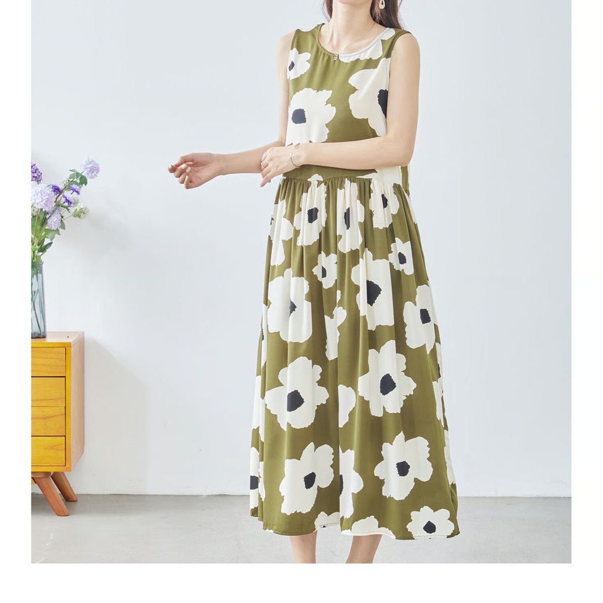 GUCCI フラワープリント ノースリーブワンピース 38 イラストフラワー柄ノースリーブワンピース(C38-828