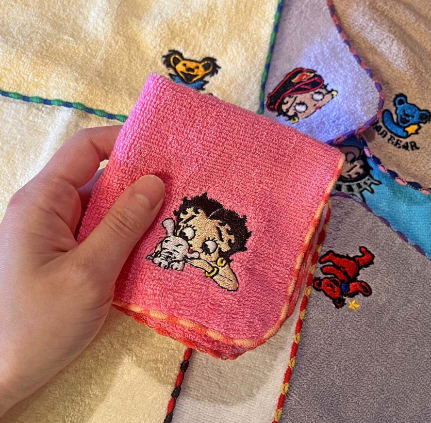 BETTY BOOP】MINI TOWEL ミニ タオル 刺繍入り ベティちゃん05-0020