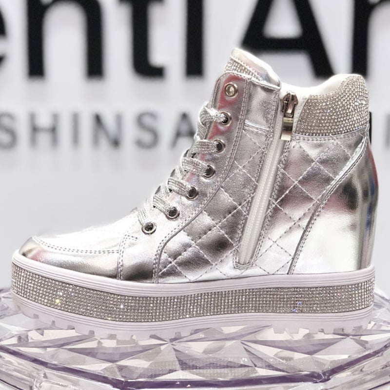 VentiAnni キラキラキルティングインヒールスニーカー 11 SIL VentiAnni キラキラキルティングインヒールスニーカー 11 SIL