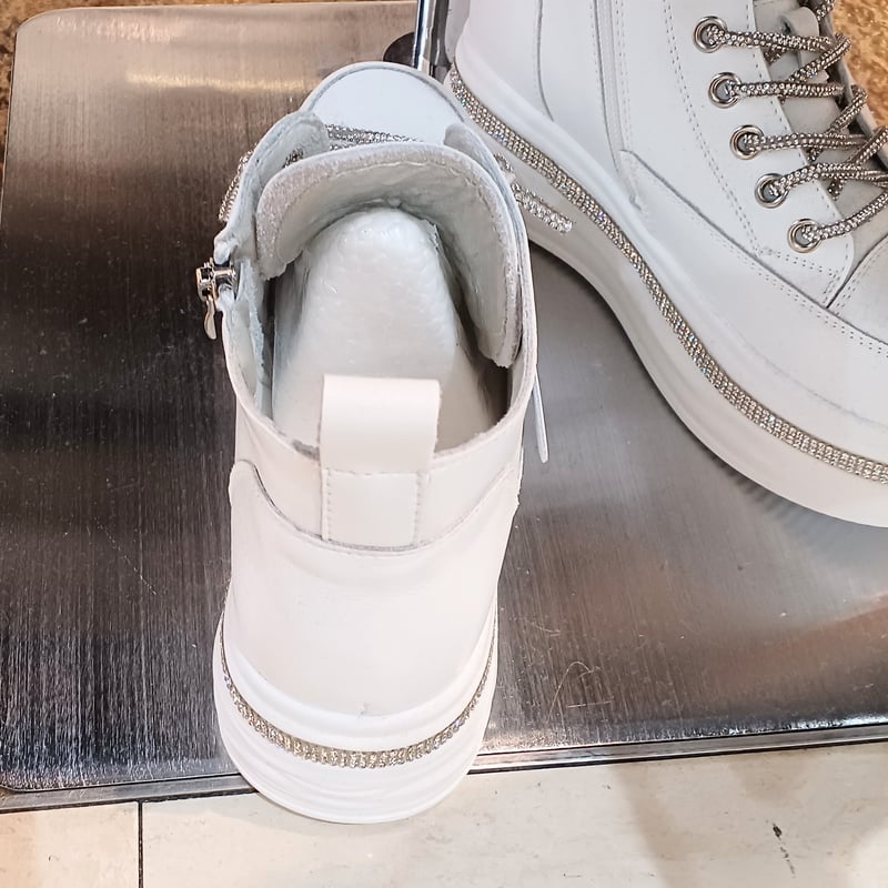 キラキラハイカットスニーカーhicutsneakers | prologueikebukuro