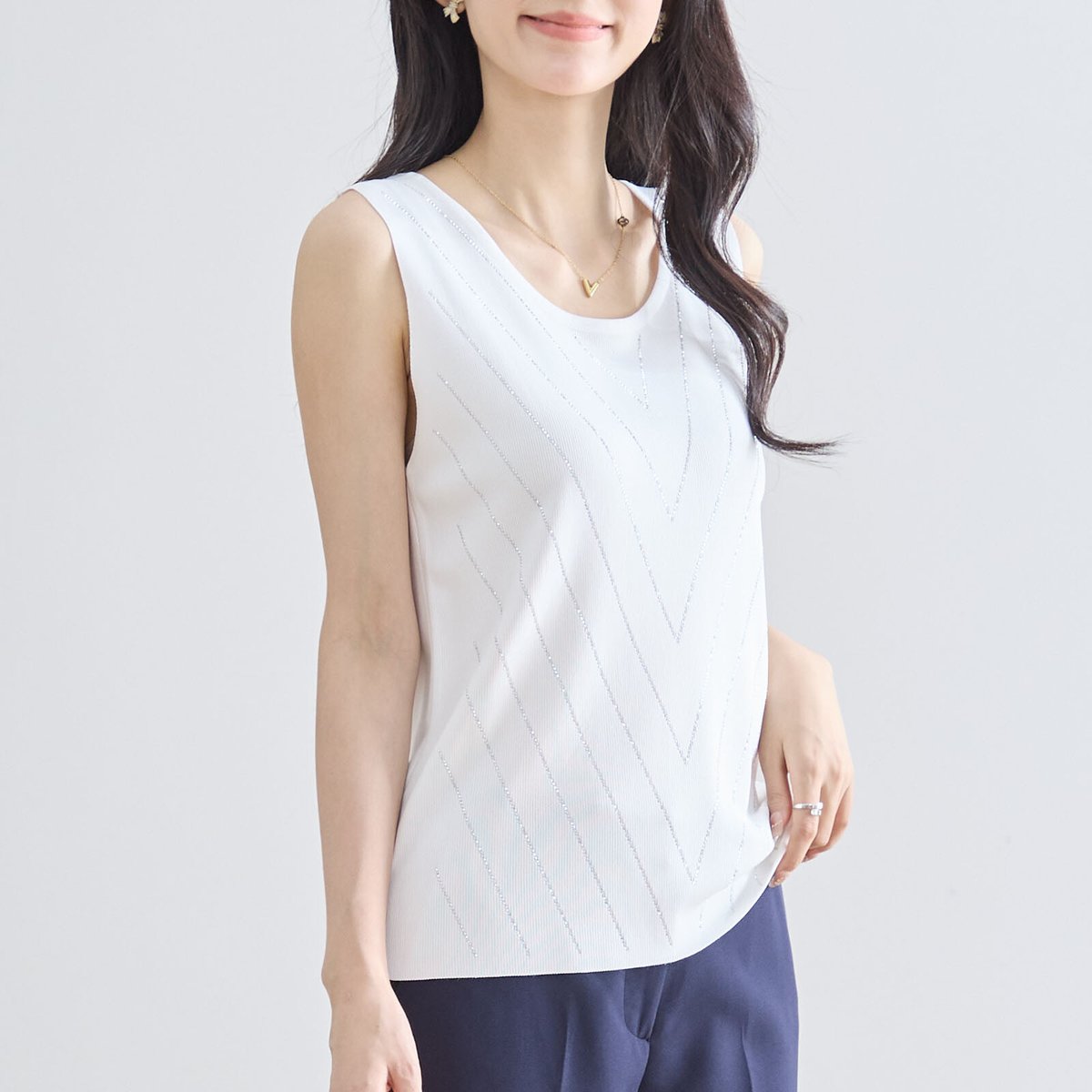 ビジューラインVシルエットタンクトップ(N12-472） | prologueikebukur