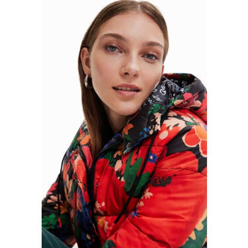 デシグアル花柄 ショート パデッドジャケット 22wwew31 デシグアル花柄 ショート パデッドジャケット 22wwew31