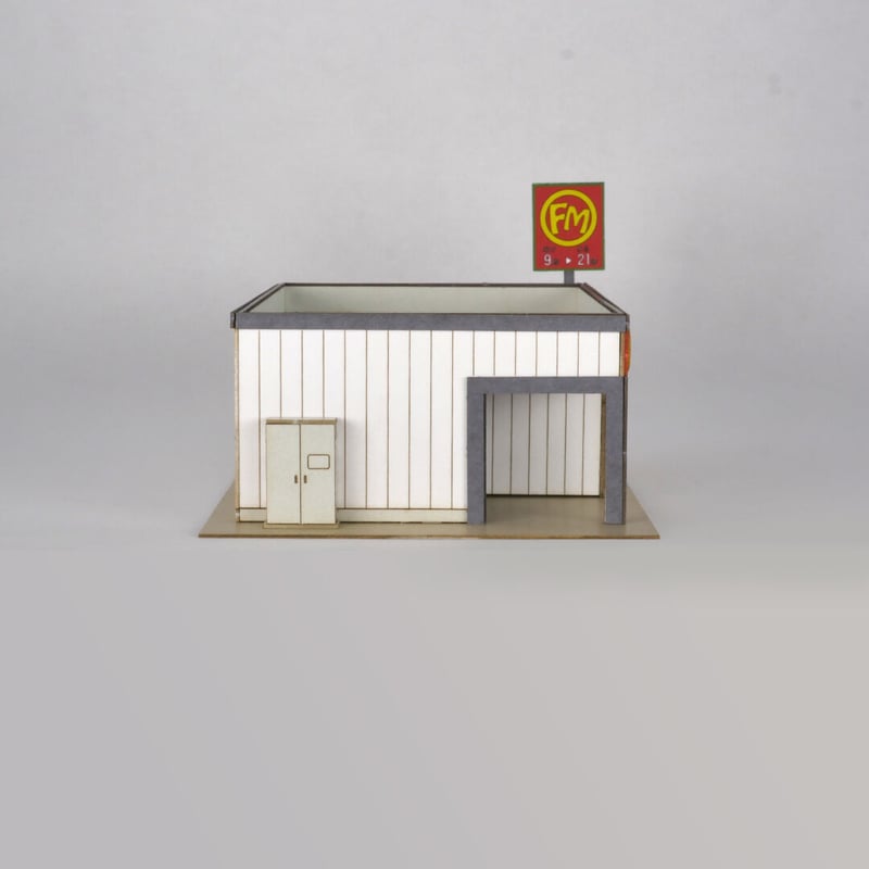 食料品店模型 Amazon.com: TOMYTEC 4235 N Gauge Convenience Store 7-Eleven