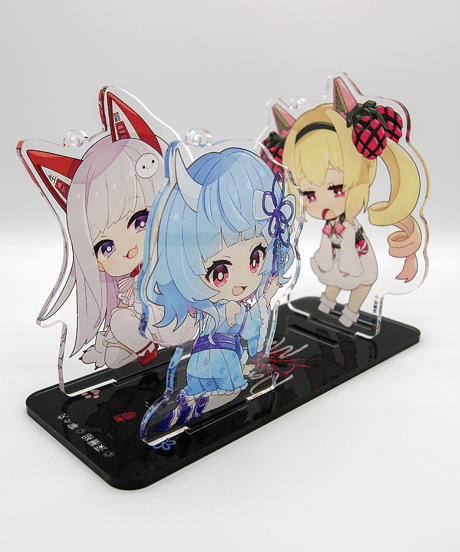 【なまいき丸コラボグッズ】3人で支える！ なまいき丸スマホスタンド