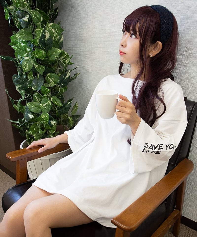 脱生活保護祭グッズ】'21 aw なまほしちゃんほごしゃさんT-shirt