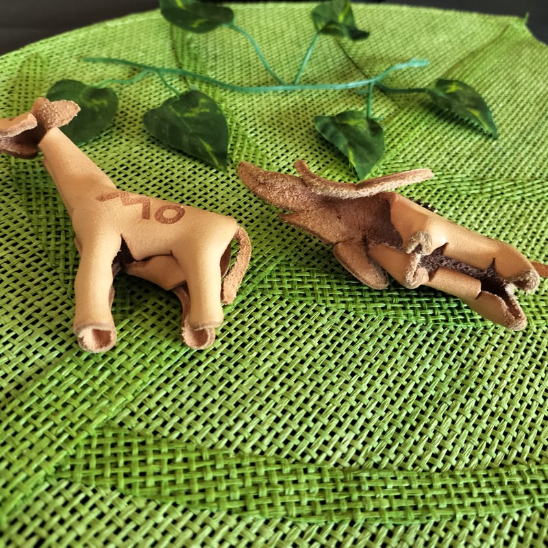 レザーアニマルセット(キリン＆ゾウ) | ZOOMO SHOP -Online-