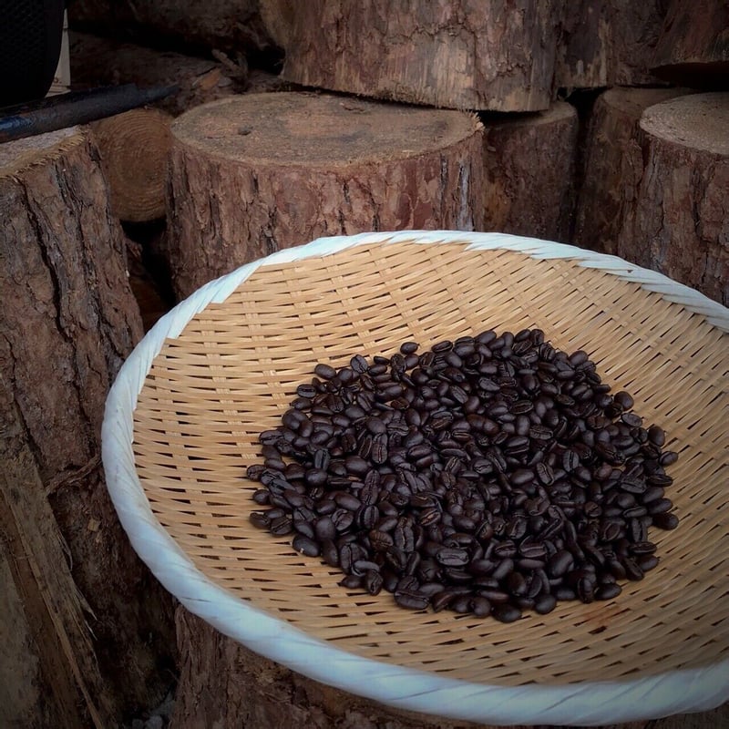 ピザ屋が薪で焼いた自家焙煎コーヒー】豆 | minori pizza online shop