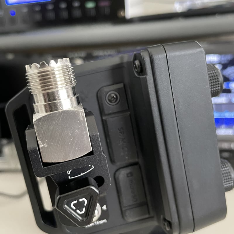 windcamp製 IC-705専用 アンテナ取付マウント RC-2 | HAMCITY windcamp製 IC-705専用 アンテナ取付マウント RC-2 | HAMCITY