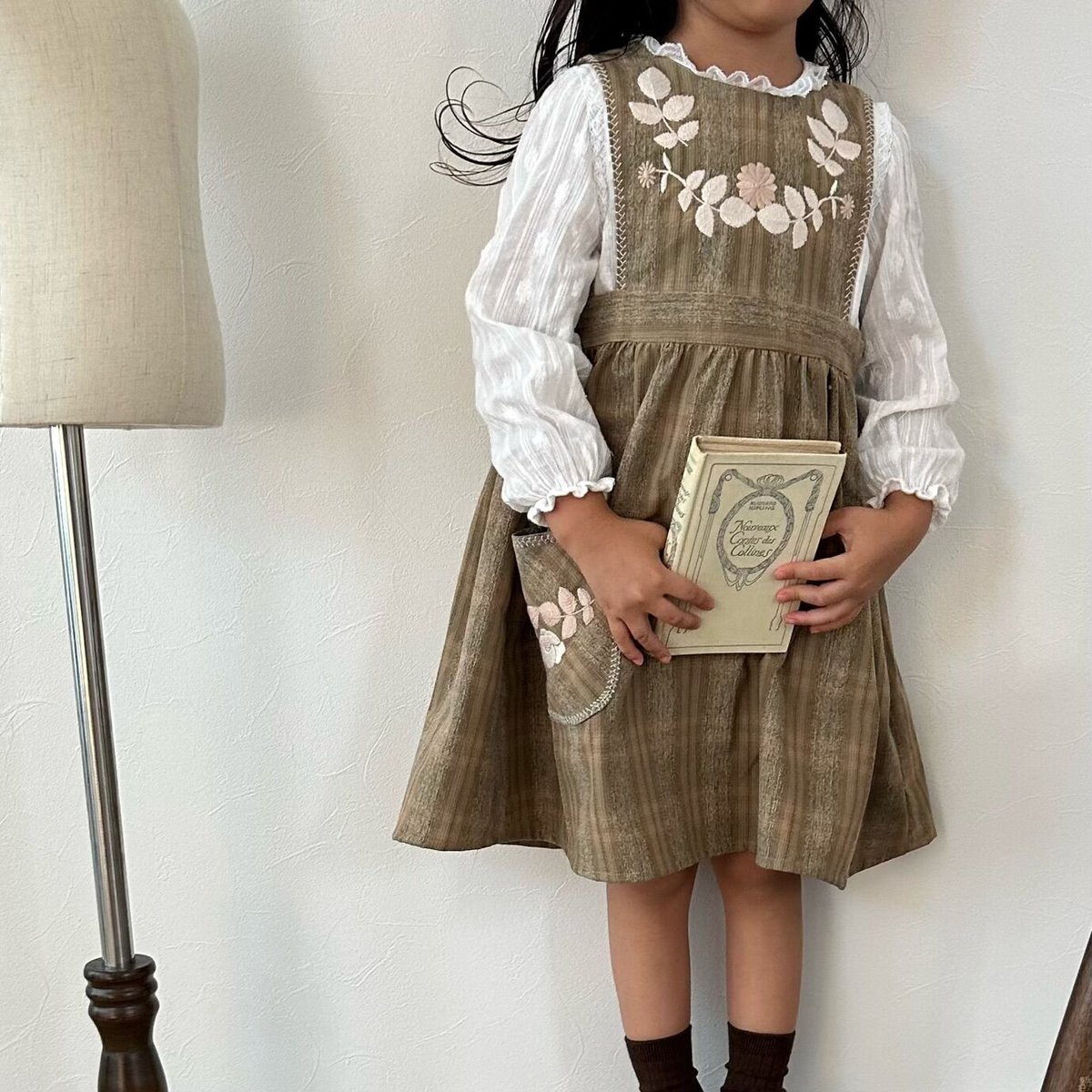 フェイラー VANILLA ROSE ベージュ APRON SHAPE NO.5 フェイラー VANILLA ROSE ベージュ APRON SHAPE NO.5