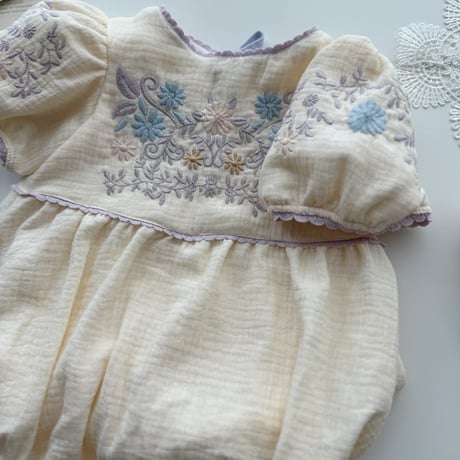 Lili rompers-vanille-