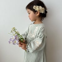 Margaret -grayish  mint