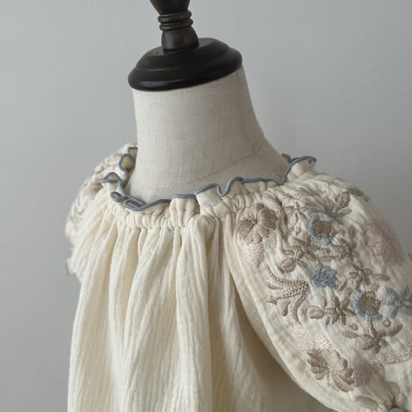 Sarah dress -ice cream-