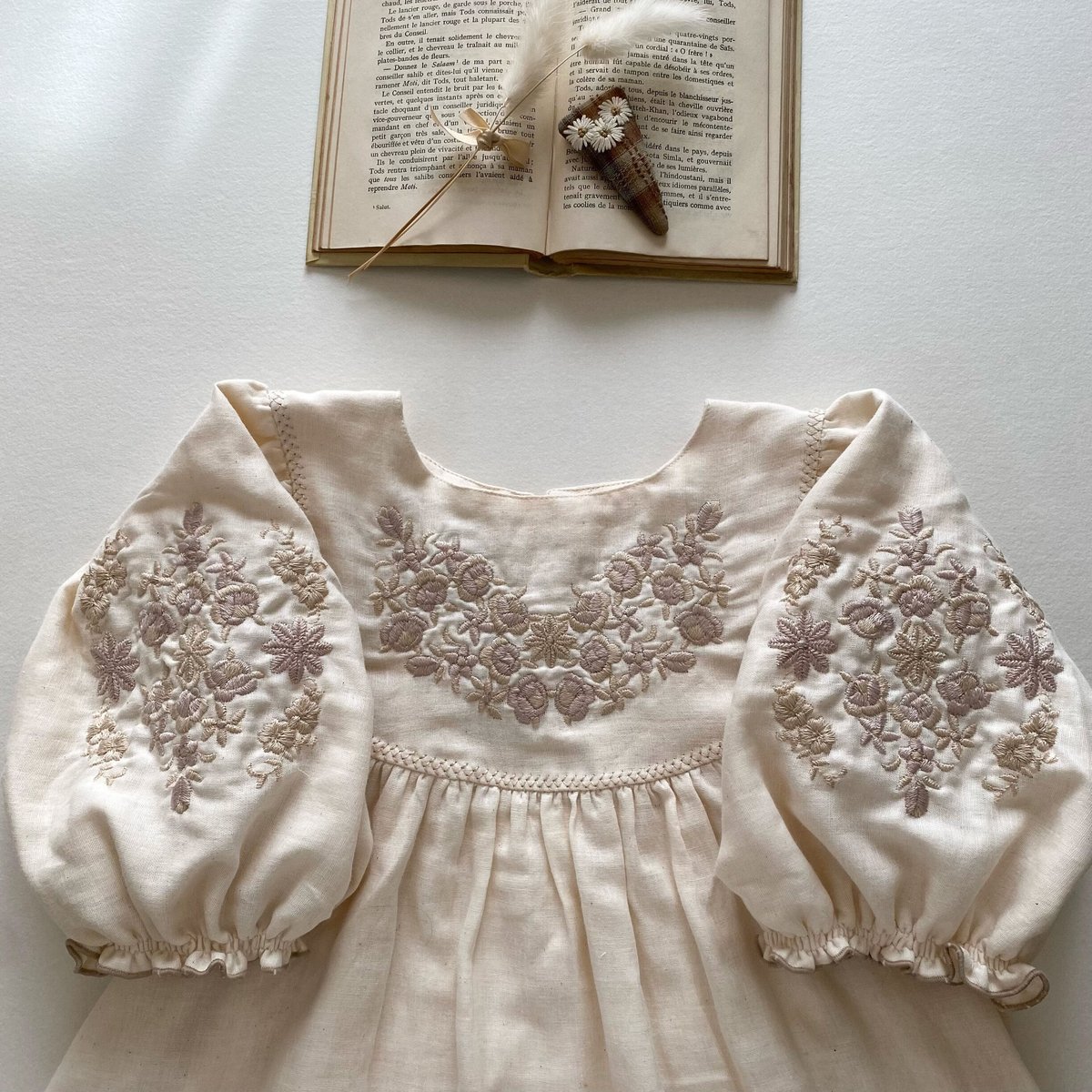 Camellia - milky - | sucrlily