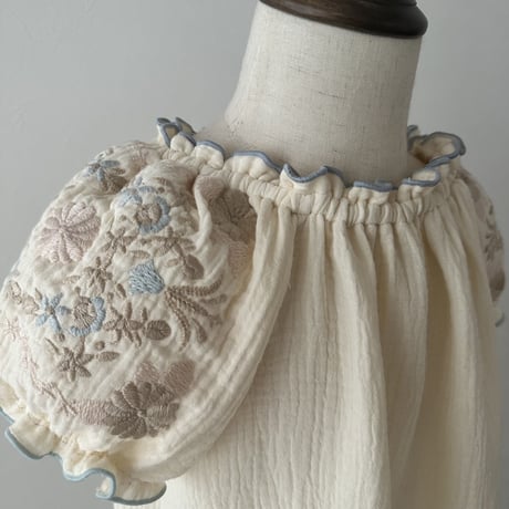Sarah dress -ice cream-