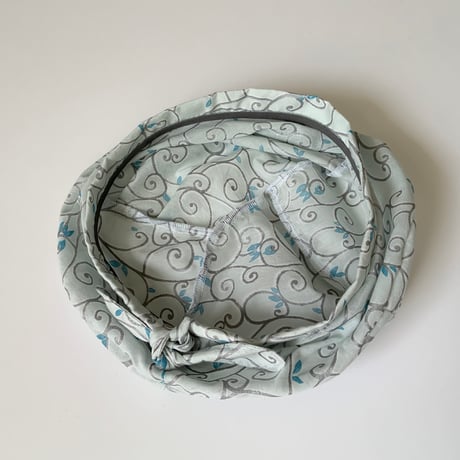 Muku tuck + tie    light blue  arabesque   〜58