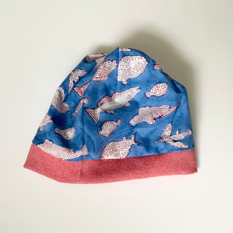 Twist beanie   fish blue × red  L(57~60)