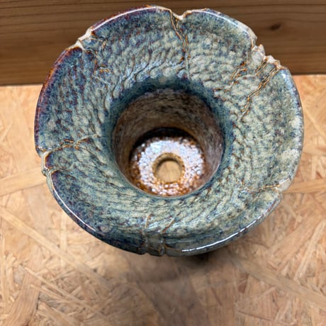 focus pot 陶器鉢　4号