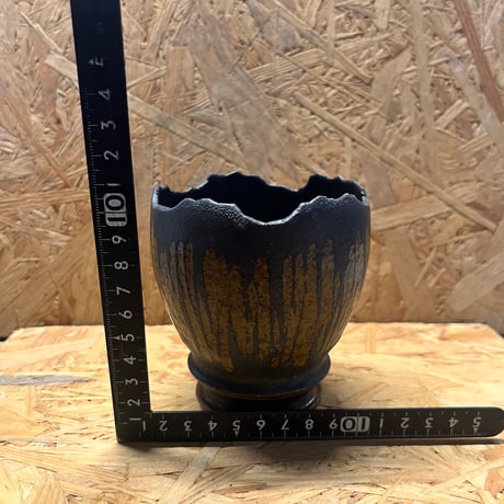 淡海陶芸研究所　植木鉢　泥象嵌筒鉢