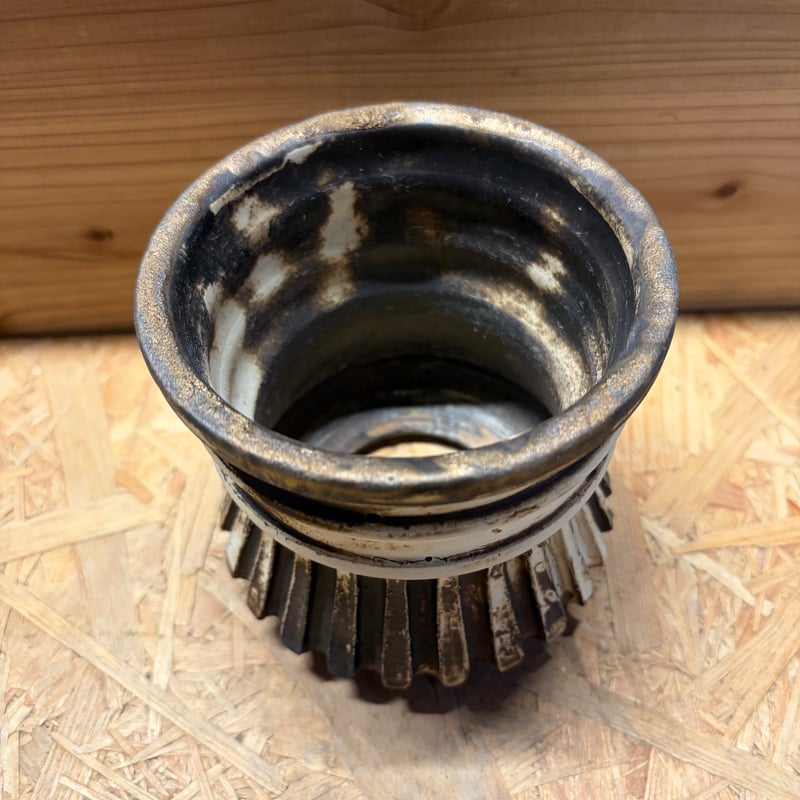 保田修作 癖鉢 【まとめ買いで5%off！】 保田修作 陶器鉢 粉吹鉢 | GREEN LUCK