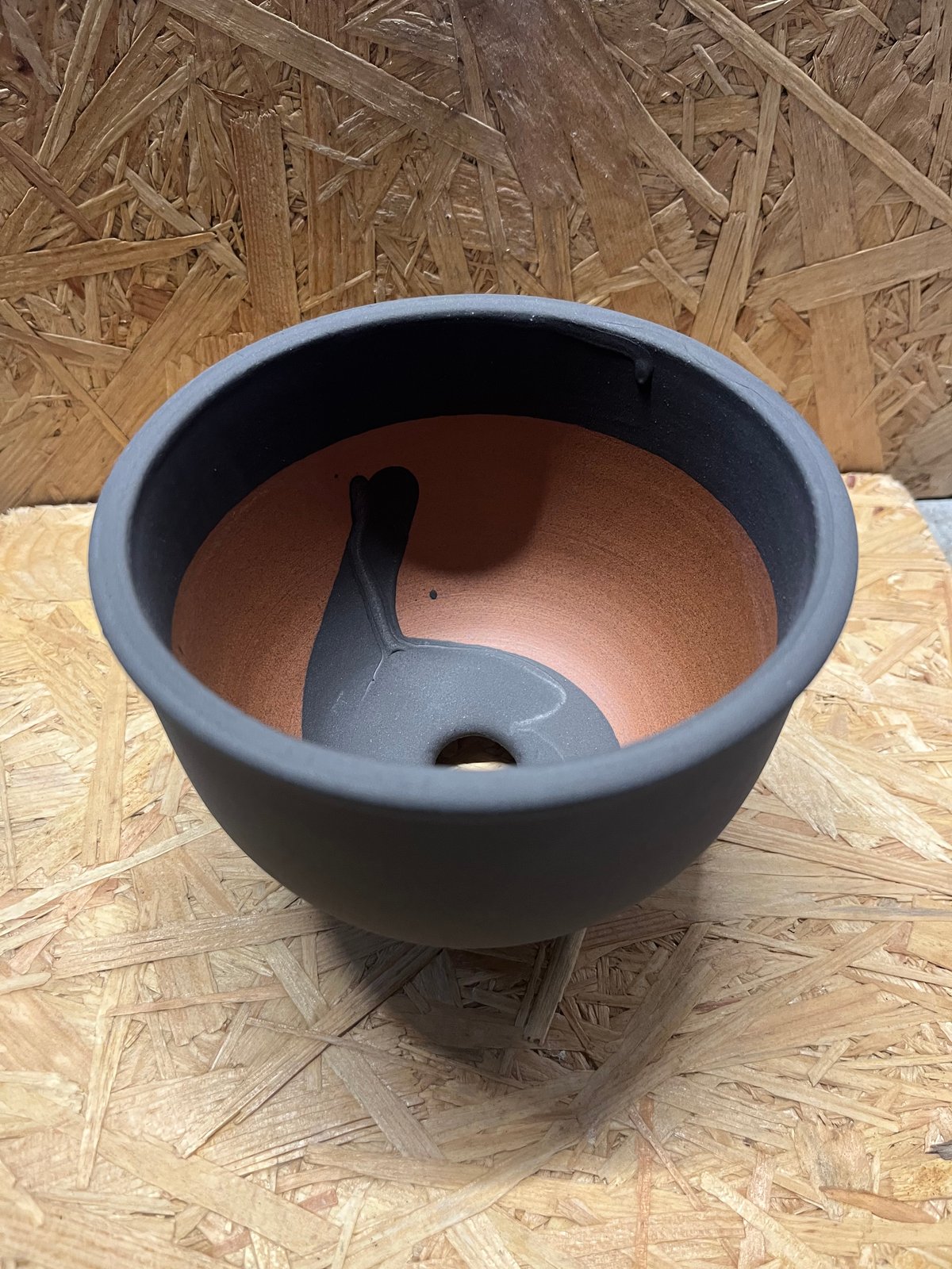 伝市鉢 コウロ型 4号 黒化粧 | GREEN LUCK