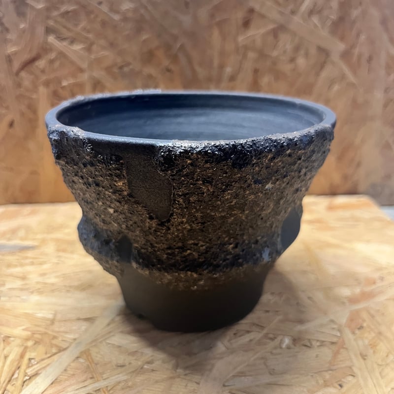 【信楽　透かし鉢】 かみ山陶器 信楽焼 植木鉢 | GREEN LUCK