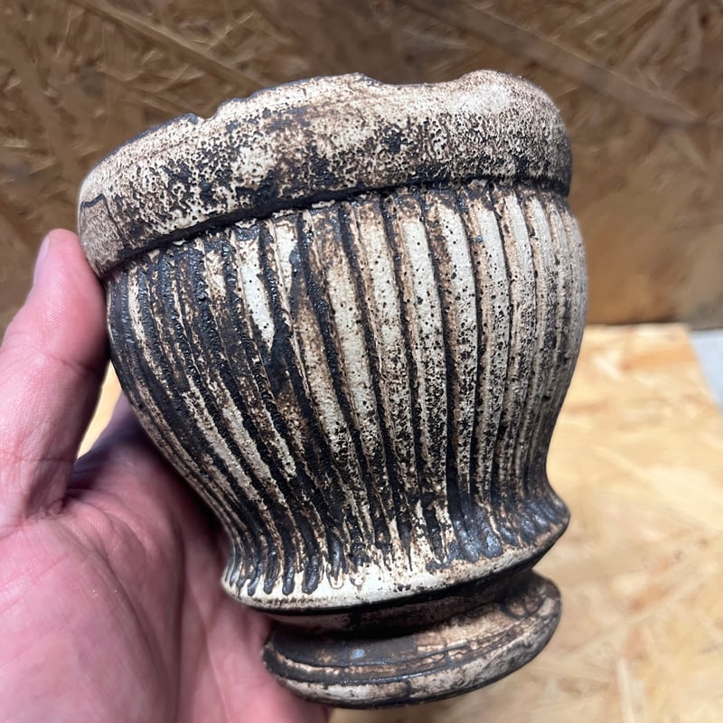 淡海陶芸研究所 錆白泥彫鉢 | GREEN LUCK