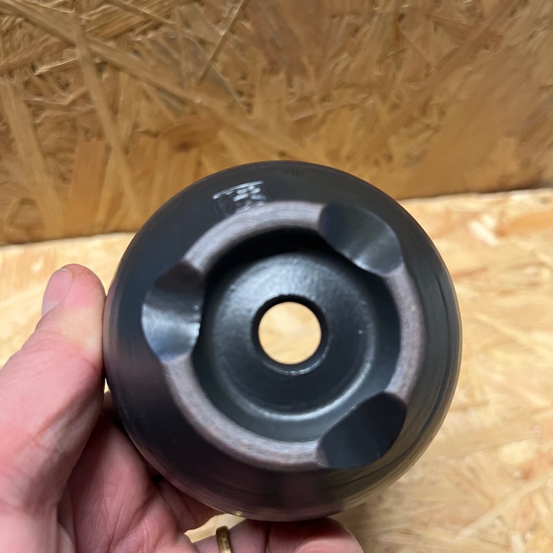 伝市鉢 コウロ型 サクラ草 黒化粧 2.5号 | GREEN LUCK
