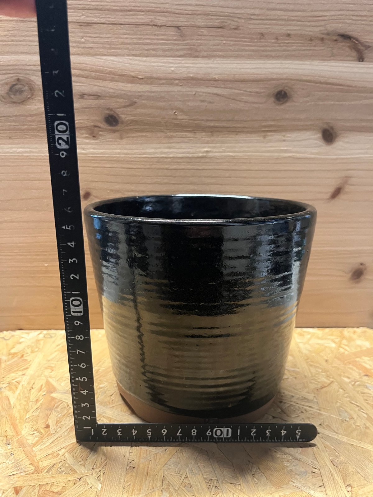 伝市鉢 横線入り 5.5号 丹波黒 | GREEN LUCK