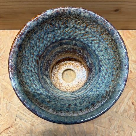 focus pot 陶器鉢　4号