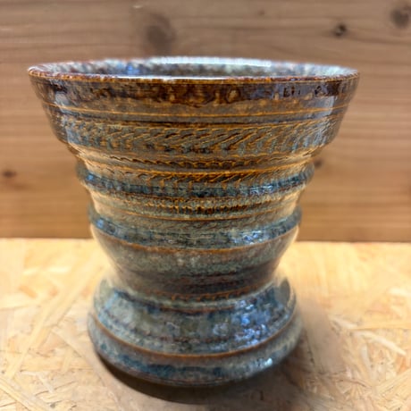 focus pot 陶器鉢　4号