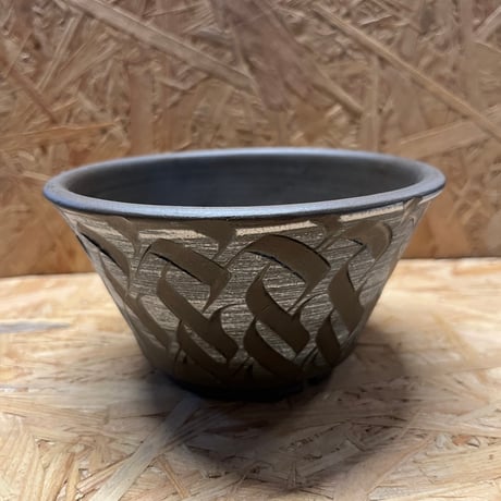保田 修作 ❷ 陶器鉢 作家鉢 【まとめ買いで5%off！】 保田修作 - bio plants（ビオプランツ）