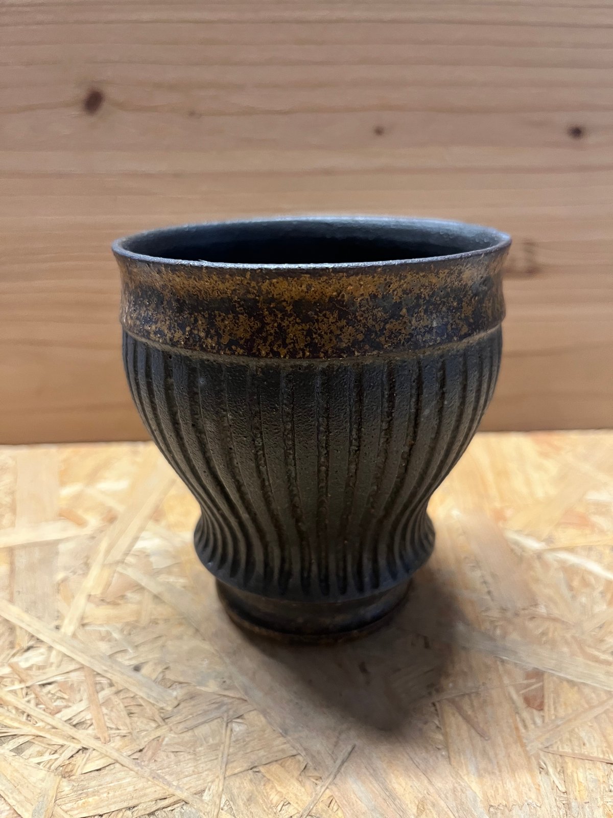 淡海陶芸研究所 植木鉢 泥象嵌彫鉢 | GREEN LUCK