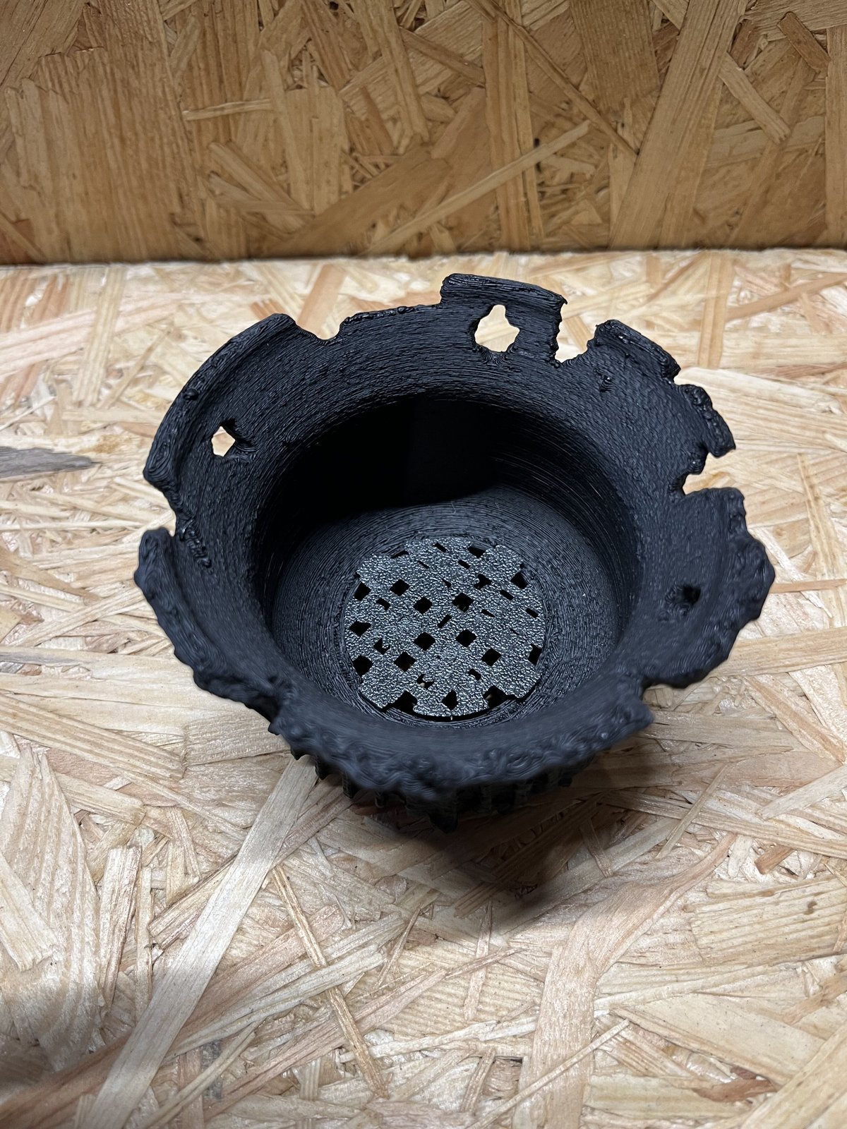 ⭐︎yuki♡⭐︎。 保田修作 鉢 塊棘倶楽部×保田修作 溶岩鉢 THE FIRST | GREEN LUCK