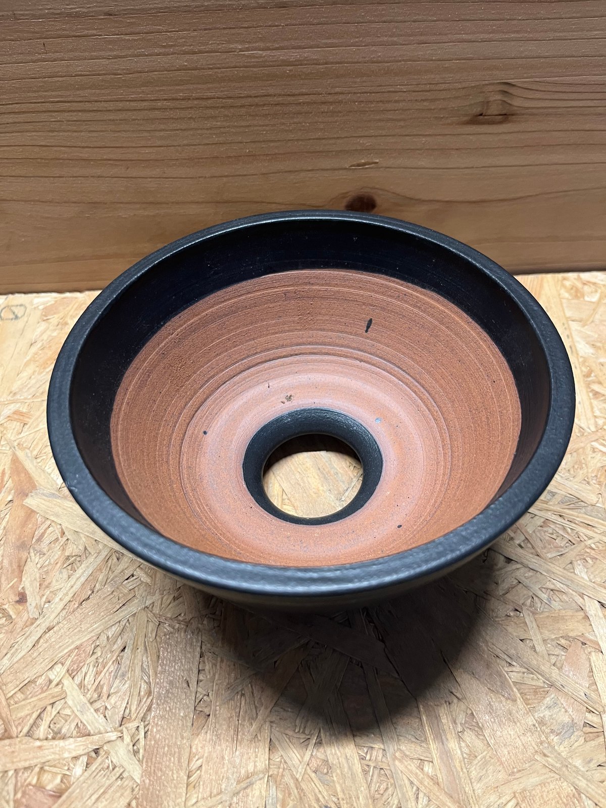 伝市鉢 中深型 5号 黒化粧艶消し | GREEN LUCK