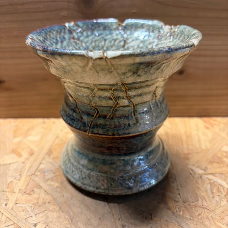 focus pot 陶器鉢　4号